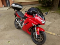 Kawasaki er6f 2008 + givi v56nn